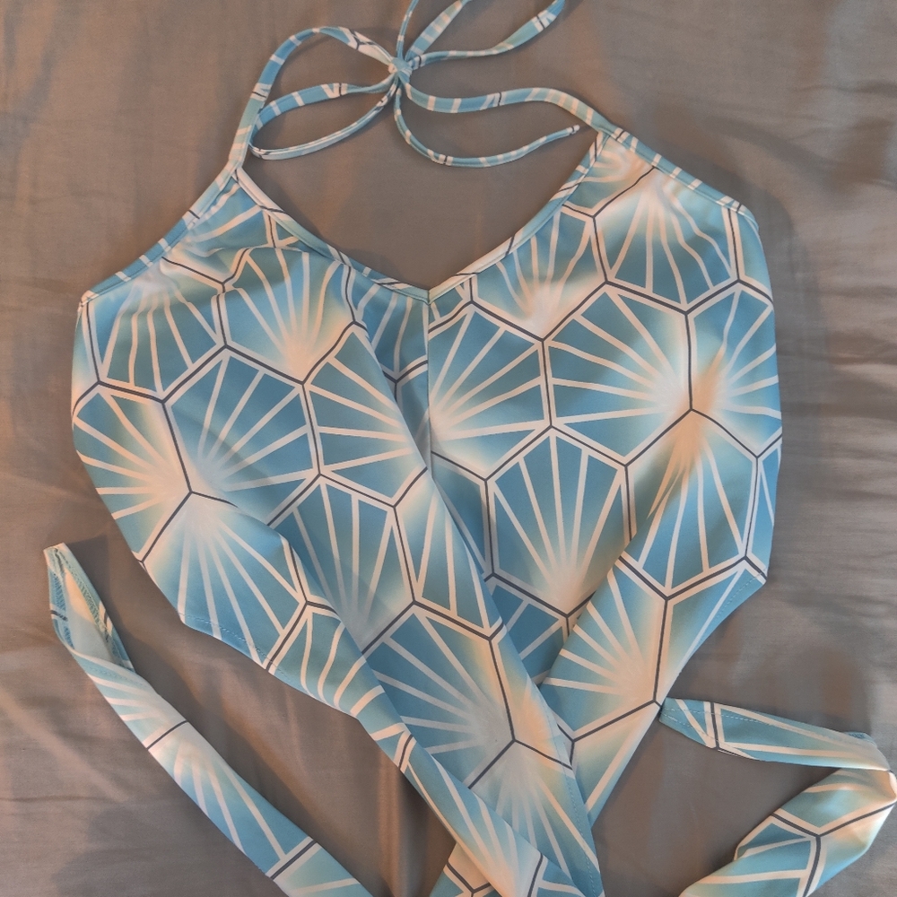 Kortni Jean Blue Tile tied up top